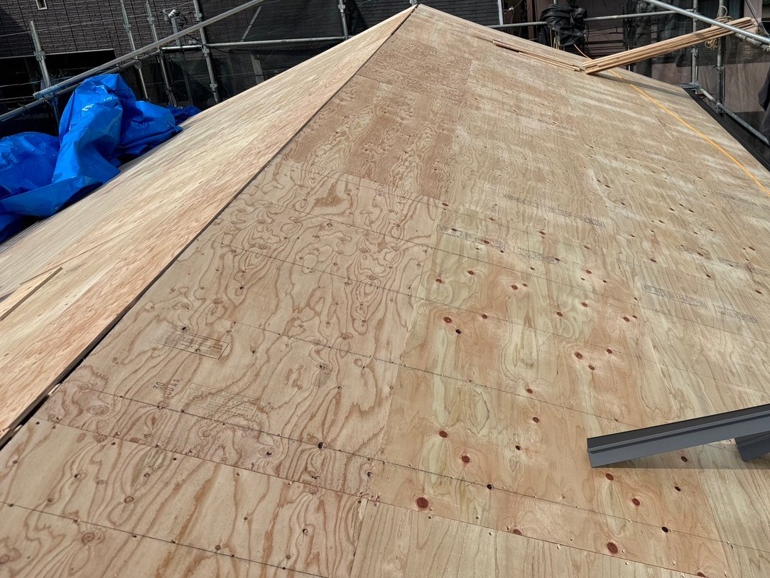 屋根葺き替え工事 