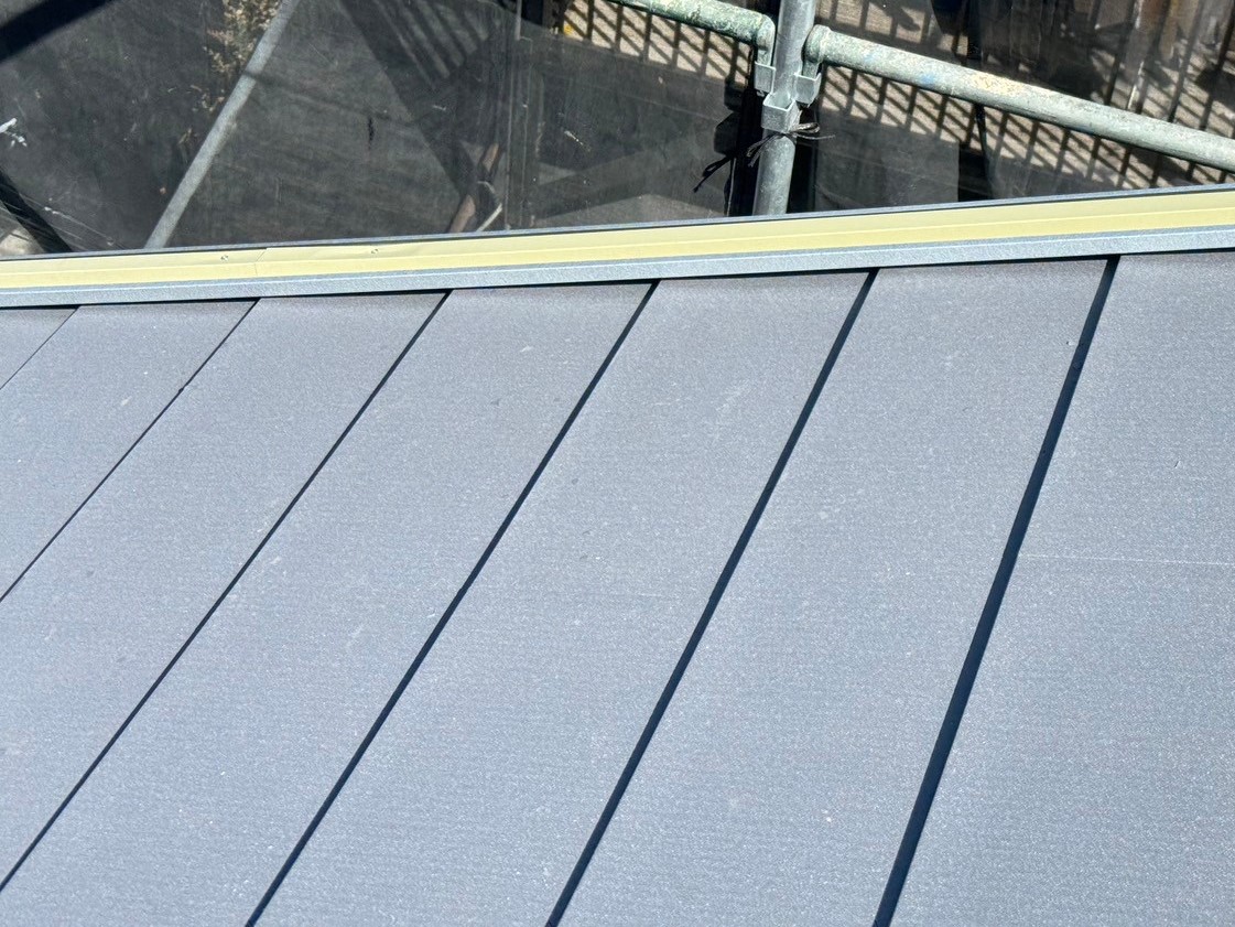 屋根葺き替え工事 