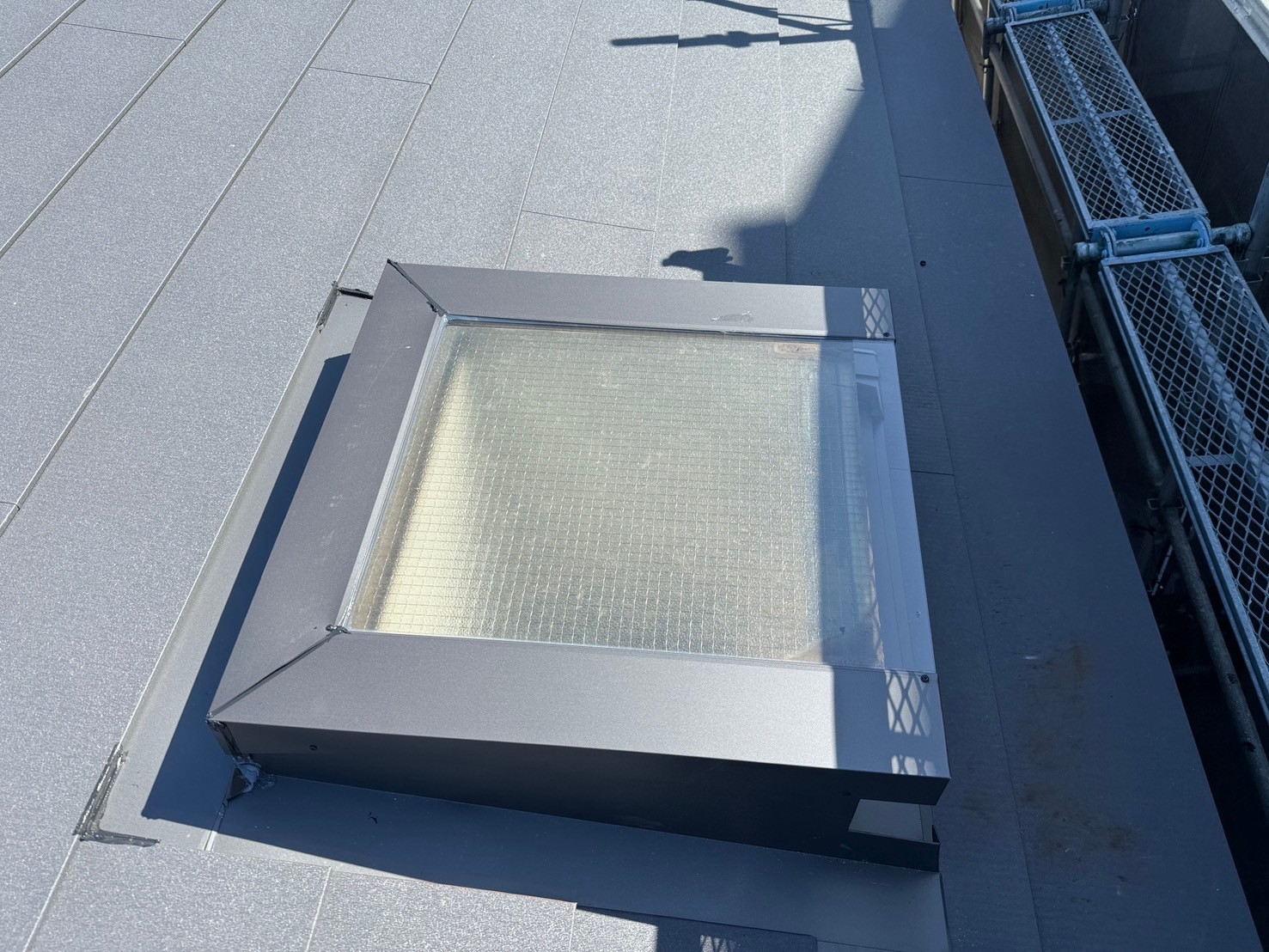 屋根葺き替え工事 