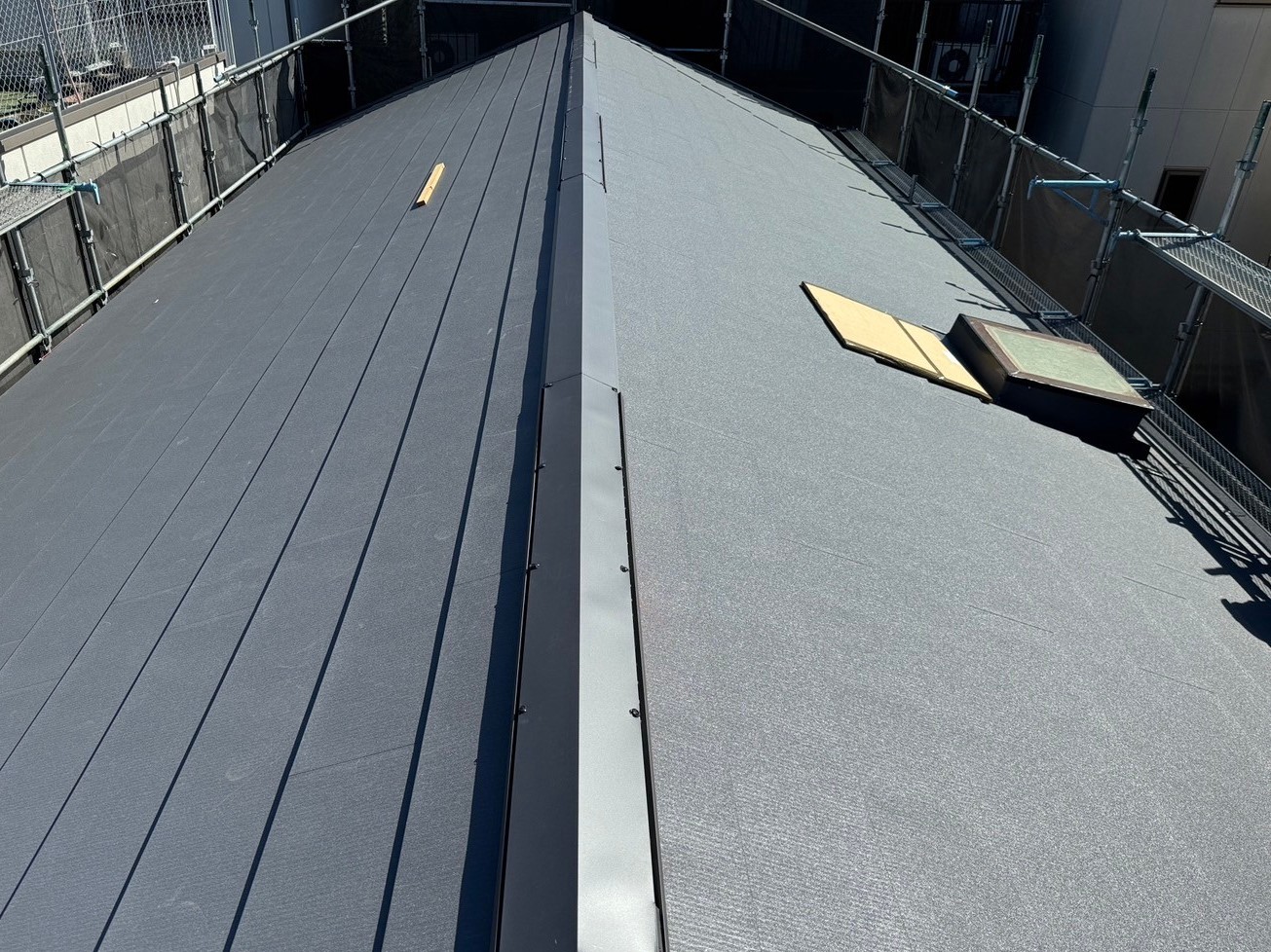 屋根葺き替え工事 