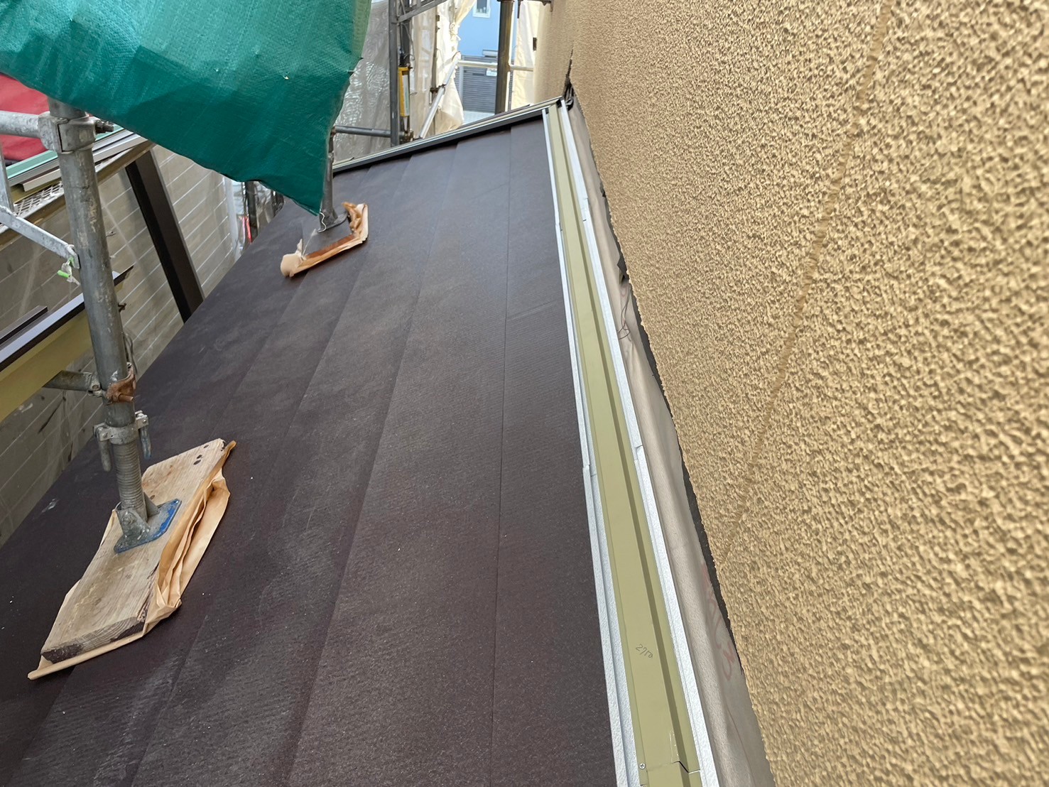 屋根葺き替え工事 