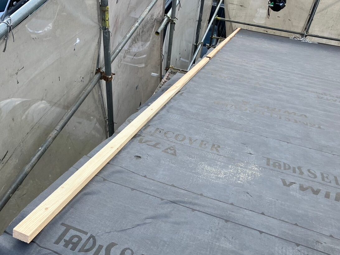 屋根カバー工事（大屋根） 