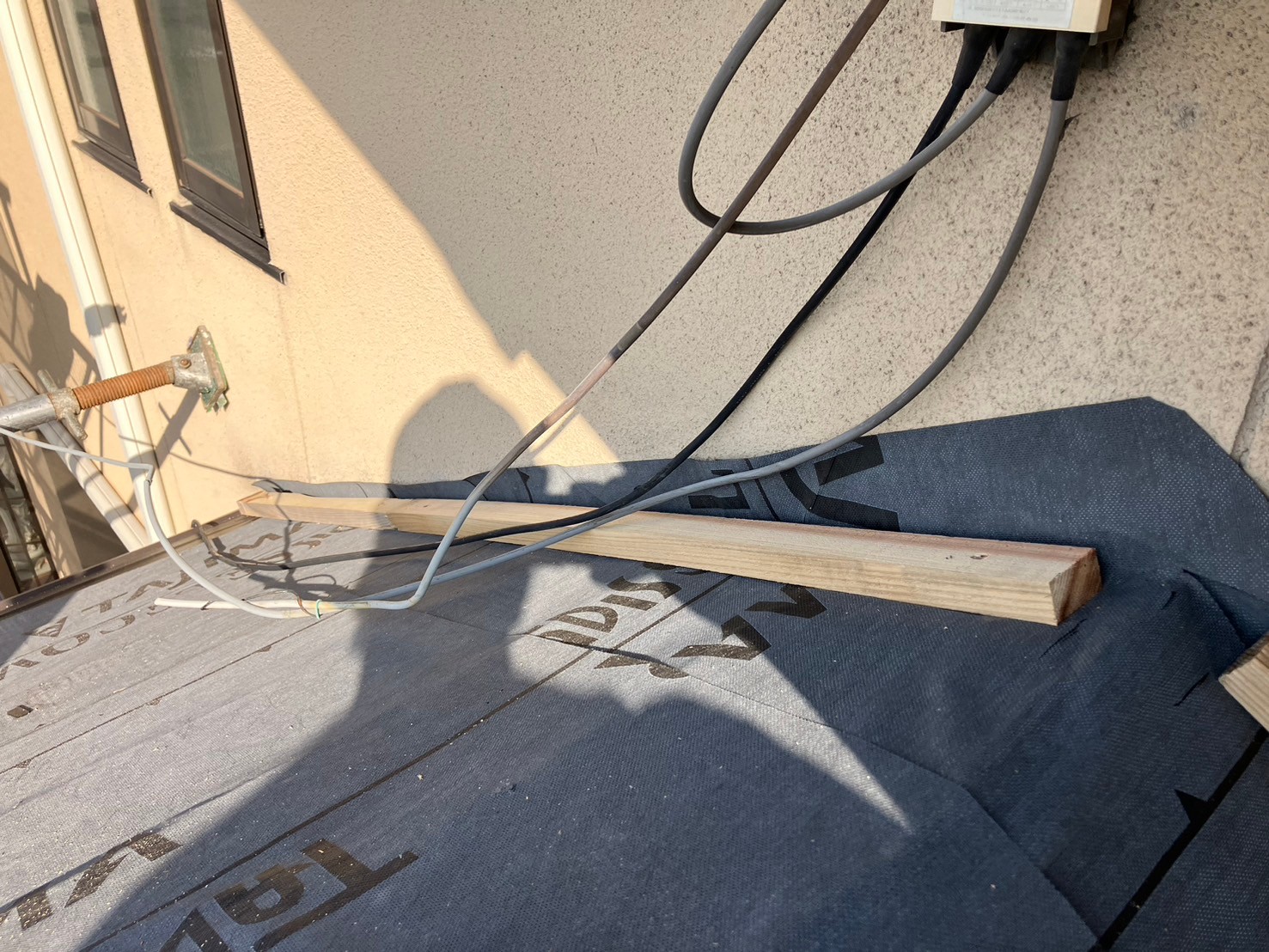 屋根カバー工事（下屋） 