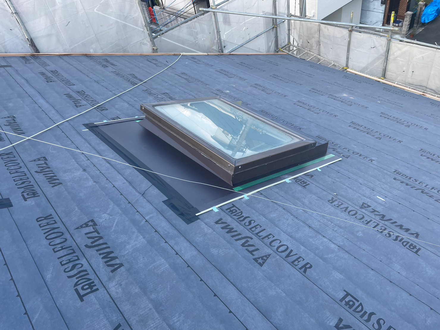 屋根カバー工事（大屋根） 