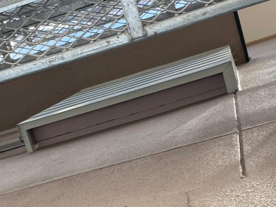 戸袋板金鎧張り 