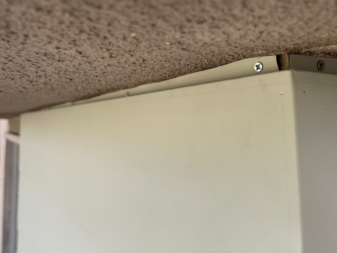 戸袋板金鎧張り 