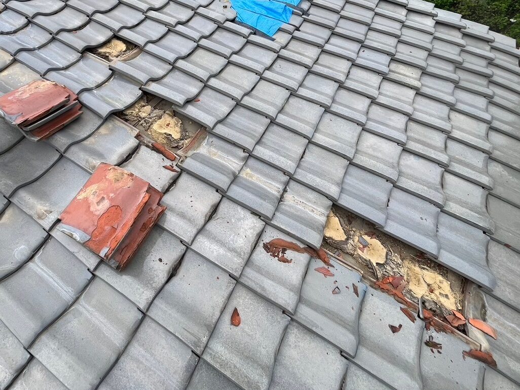 瓦差し替え工事（大屋根） 