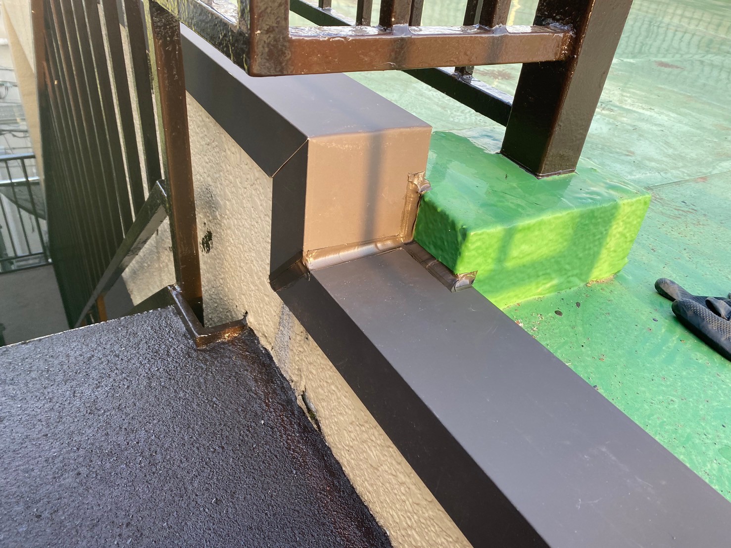 屋上笠木カバー 