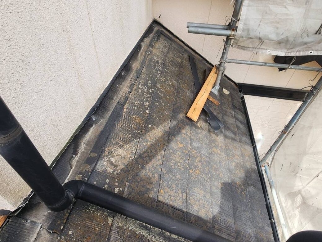 屋根カバー工事(下屋)