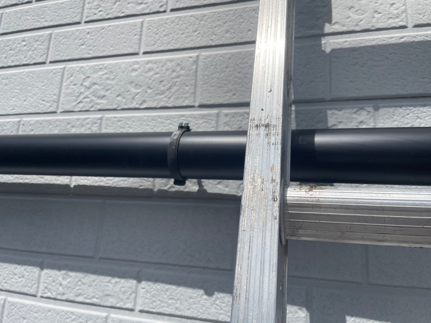 雨とい修理工事