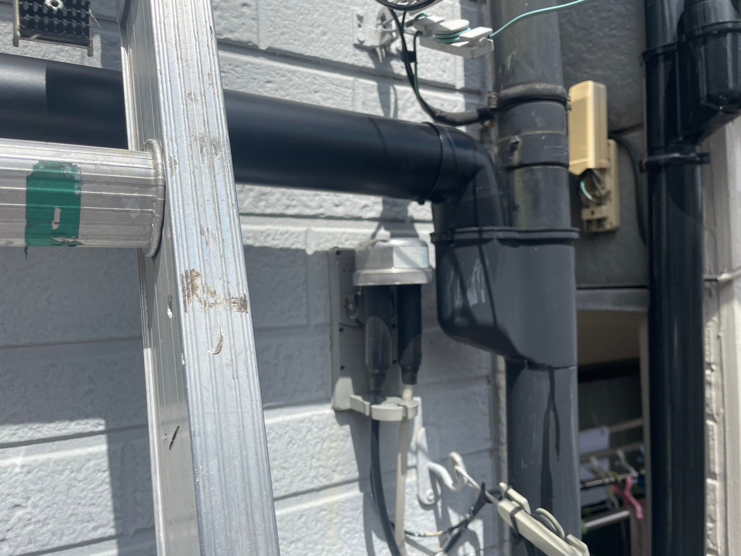 雨とい修理工事