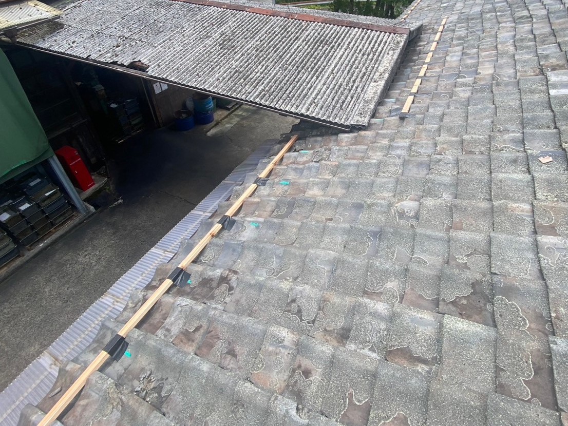 ガルバ波板カバー工事