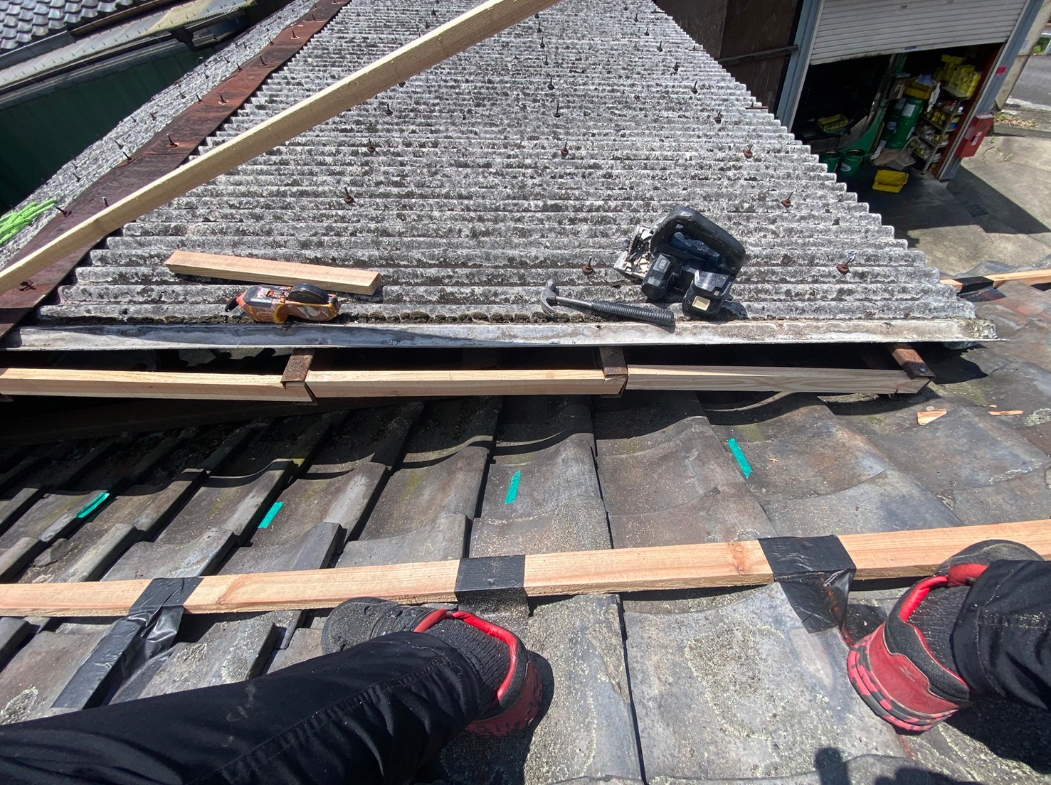 ガルバ波板カバー工事