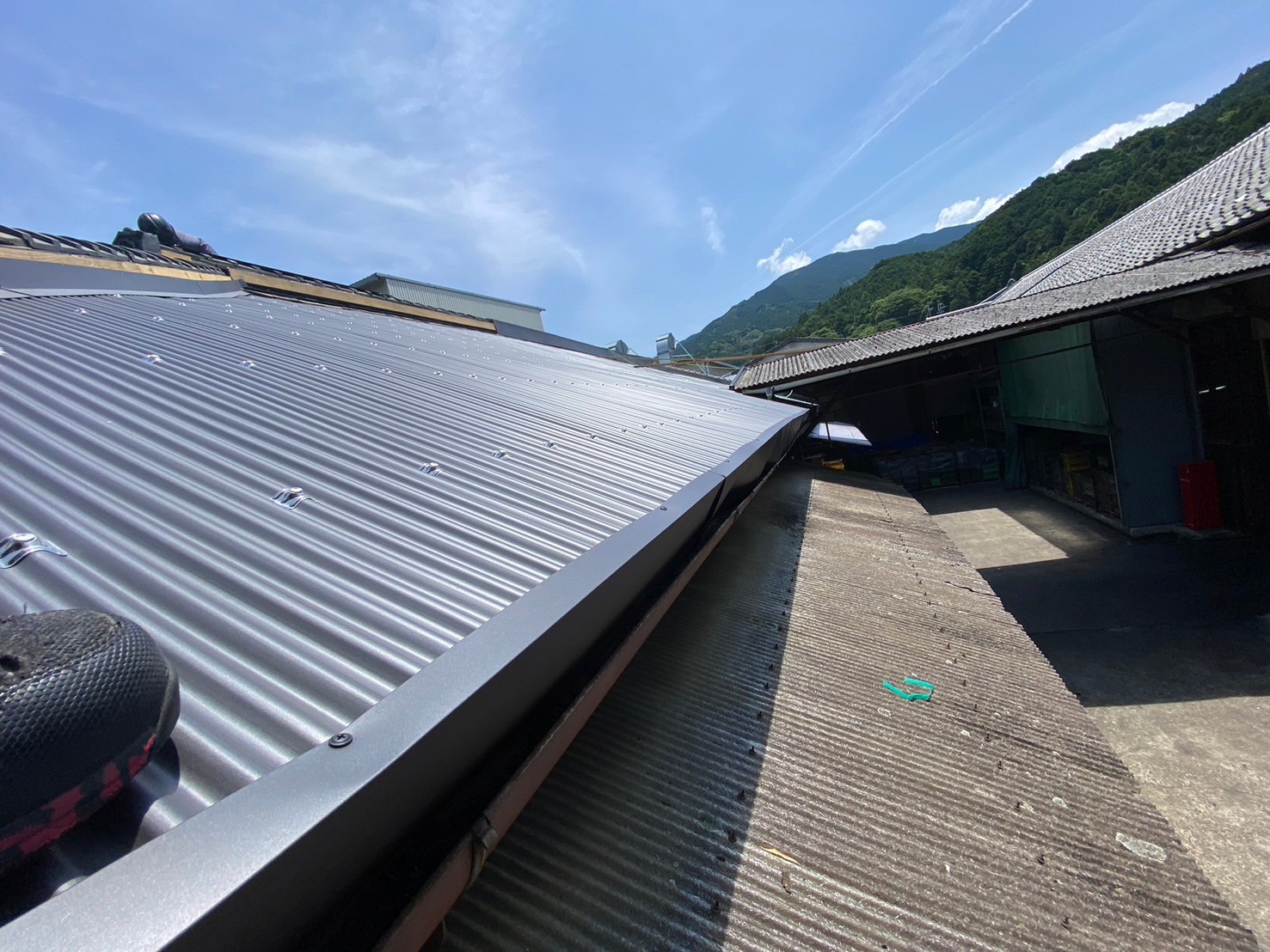 ガルバ波板カバー工事