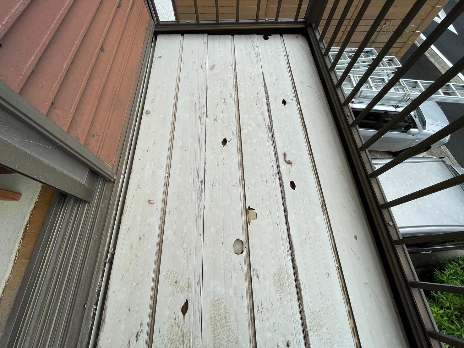 バルコニーデッキ張り替え工事